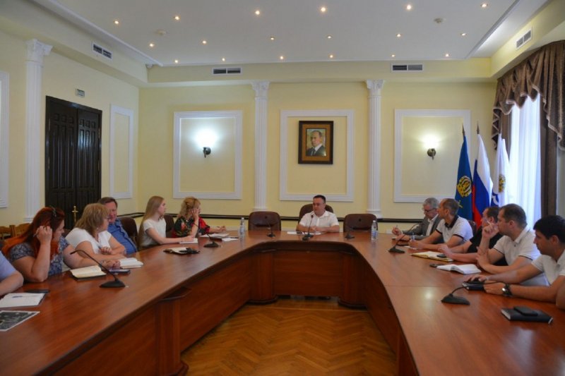В администрации Астрахани обсудили подготовку к Дню города - «Экономика»
