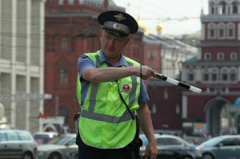 В России вступил в силу закон об ограничении водительских прав для уклонистов - «Экономика»