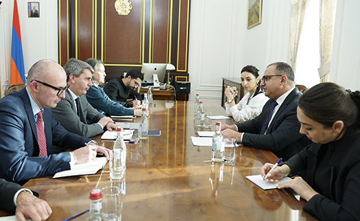Вице-премьер Армении обсудил с региональным директором ЕИБ расширение сотрудничества - «Главные новости»