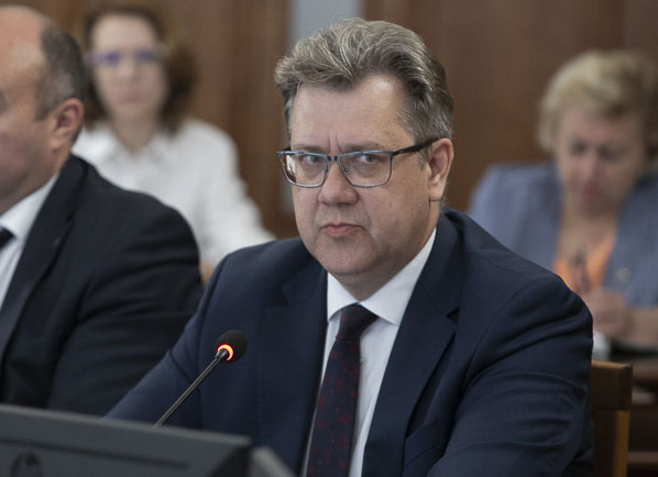 Что предлагается изменить в бюджете Новосибирской области на 2025 год? - «Финансы»