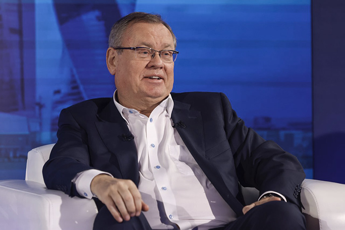 Глава ВТБ предложил перевести банки маркетплейсов в категорию системно значимых - «Финансы»