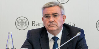Начальник Сибирского ГУ Банка России объяснил причины сохранения прежней ключевой ставки - «Финансы»